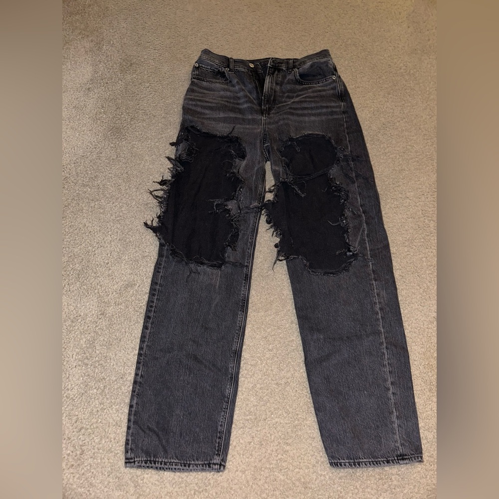 Women’s American Eagle jeans.  Sz 8